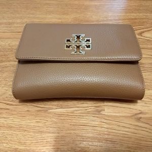 Brand New Tory Burch Chained Wallet Crossbody